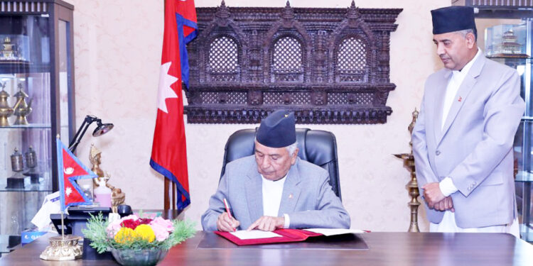 नयाँ सरकार गठनका लागि राष्ट्रपतिको आह्वान