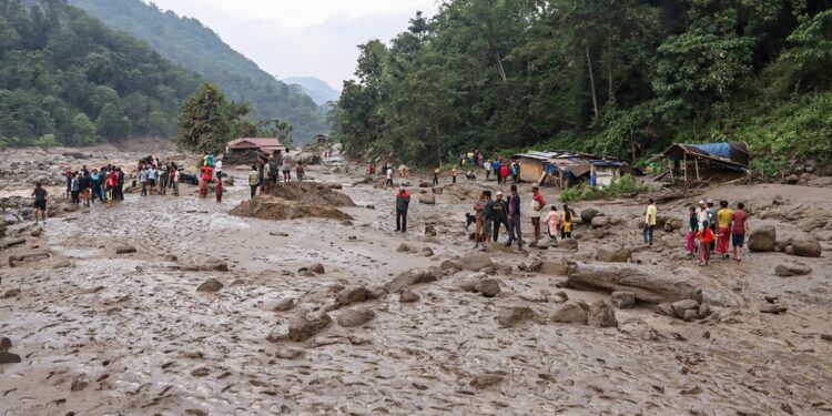 बाढीपहिरोबाट १४५ जनाको मृत्यु, १७४ घाइते, ४७ बेपत्ता