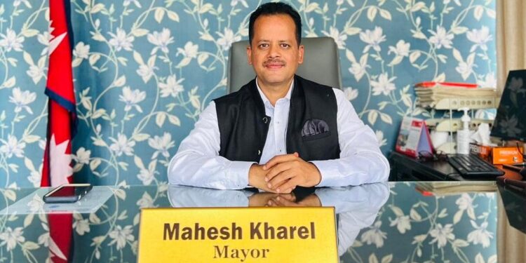 ३ बर्षको सेवासुविधा बापतको १५ लाख बाढी पहीरो प्रभावित पालिकालाई