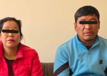 ढल्कुबाट लागुऔषध एम्फेटामाइन आइससहित दुईजना पक्राउ