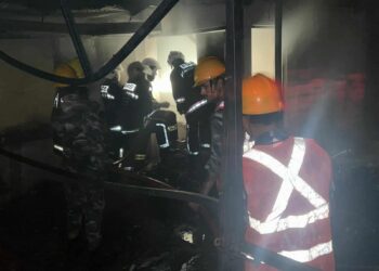 बाफलमा मेटल र ट्रफी गोदाममा भीषण आगलागी, एक करोड बराबरको क्षति