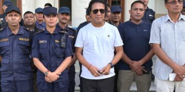 थानकोट प्रहरी चौकी पुनर्निर्माणका लागि अभिनेता दीपकराज गिरीद्वारा ५ लाख सहयोग