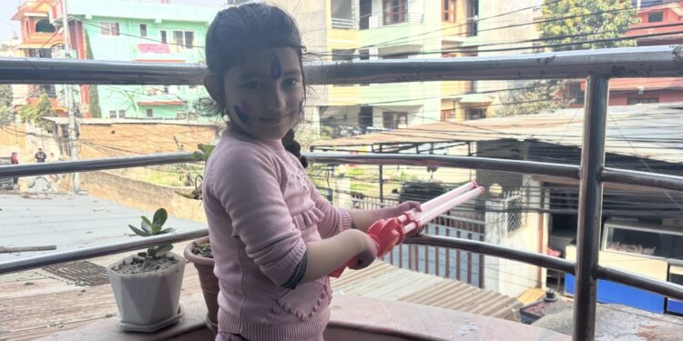 तराई र पहाडमा होली हर्षउल्लासका साथ सम्पन्न