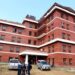 चन्द्रागिरि स्वास्थ्य शाखाको चरम लापरबाही: कार्यालय सहयोगीको भरमा औषधि र भ्याक्सिन वितरण, जनस्वास्थ्यमाथि खेलबाड  ​